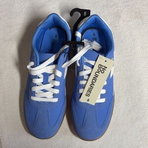 No Boundaries Women’s  Sneakers in Blue and White